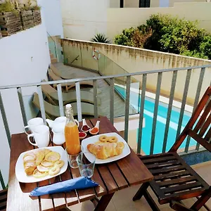 pjazza-suites-boutique-hotel.hotelssaintjulians.com/